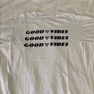 Brandy Melville Good Vibes Tshirt - OS